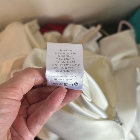 NWT Bronx and Banco Paros Gown - Picture 11 of 12